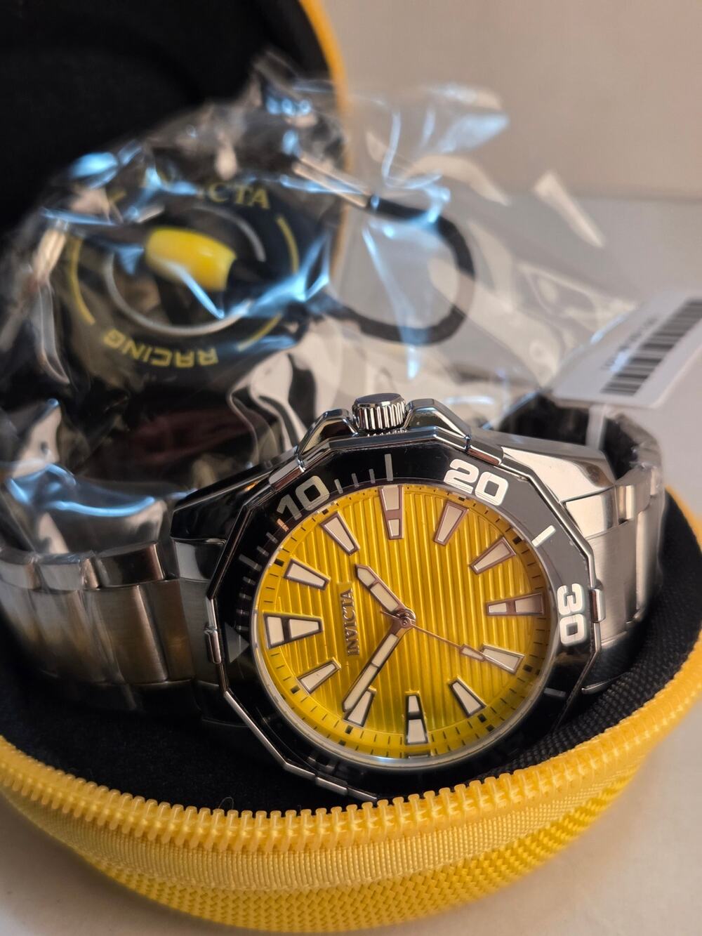 Invicta Pro Diver Meridian 46mm Yellow Dial Black Bezel Stainless Steel Quartz